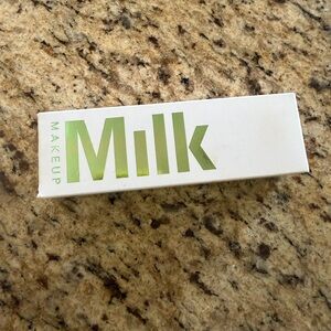 Milk Hydro Grip 12 Hour Hydrating Gel Skin Tint - 4